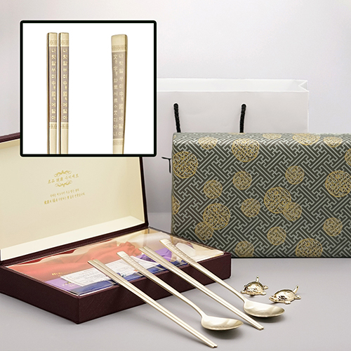 ������ ƼŸ�� ���� ���޼�����Ʈ